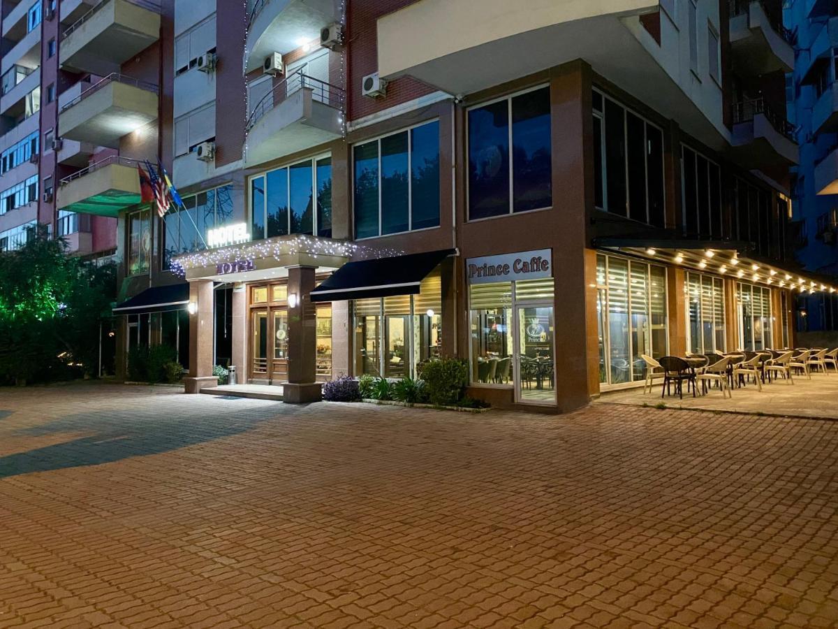Prince Hotel Тирана Екстериор снимка